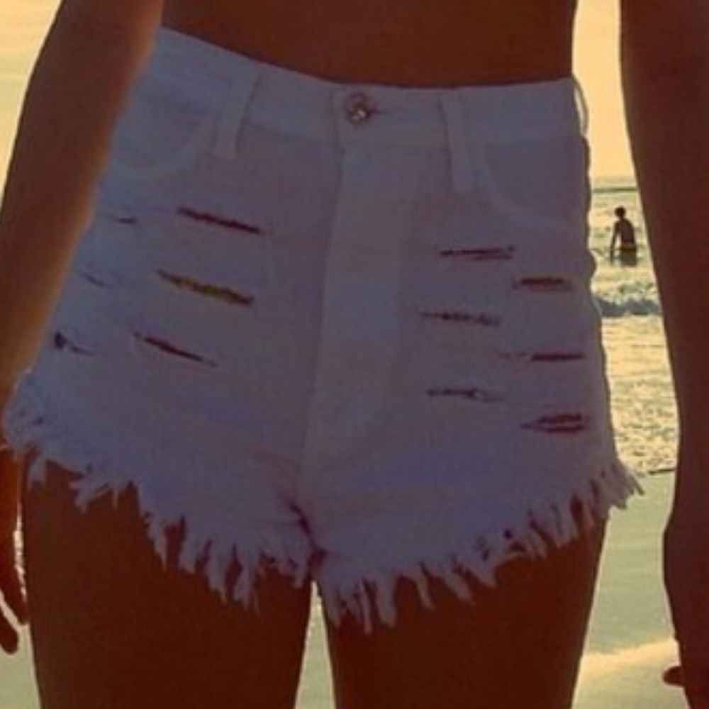 Aphrodite Small Destroyed Denim Cutoff Short